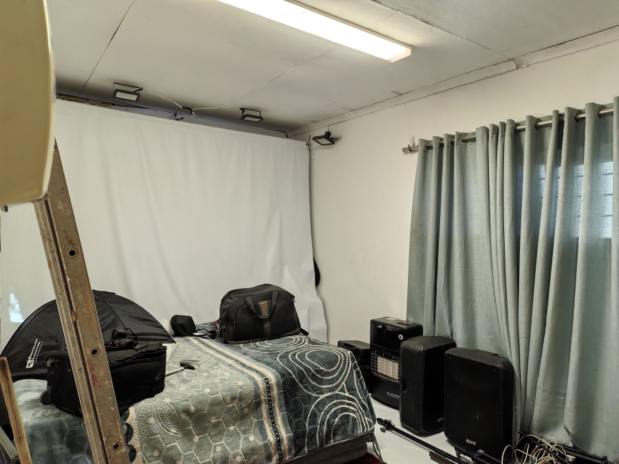 2 Bedroom Property for Sale in Azalea Park Eastern Cape